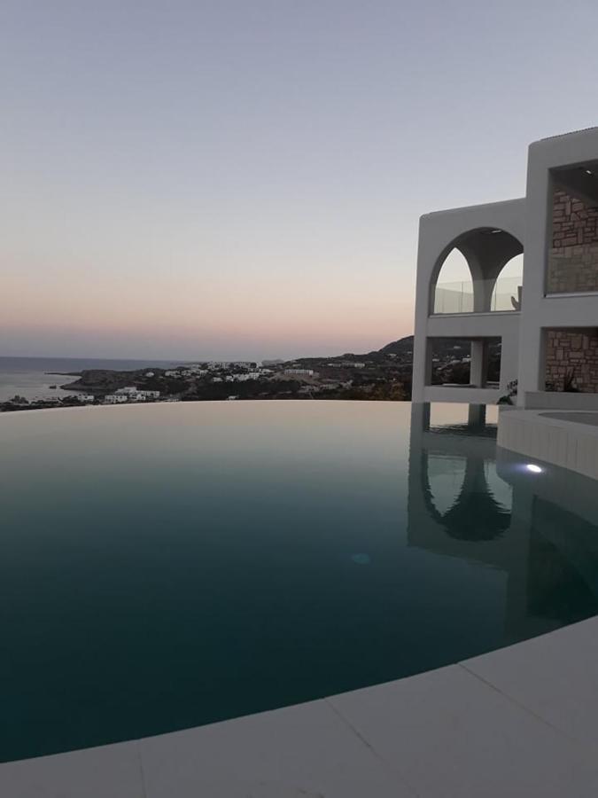 אמופי Evilia Luxury Villa מראה חיצוני תמונה