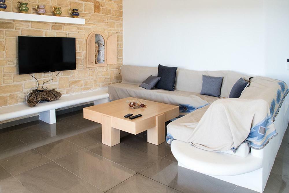 אמופי Evilia Luxury Villa מראה חיצוני תמונה