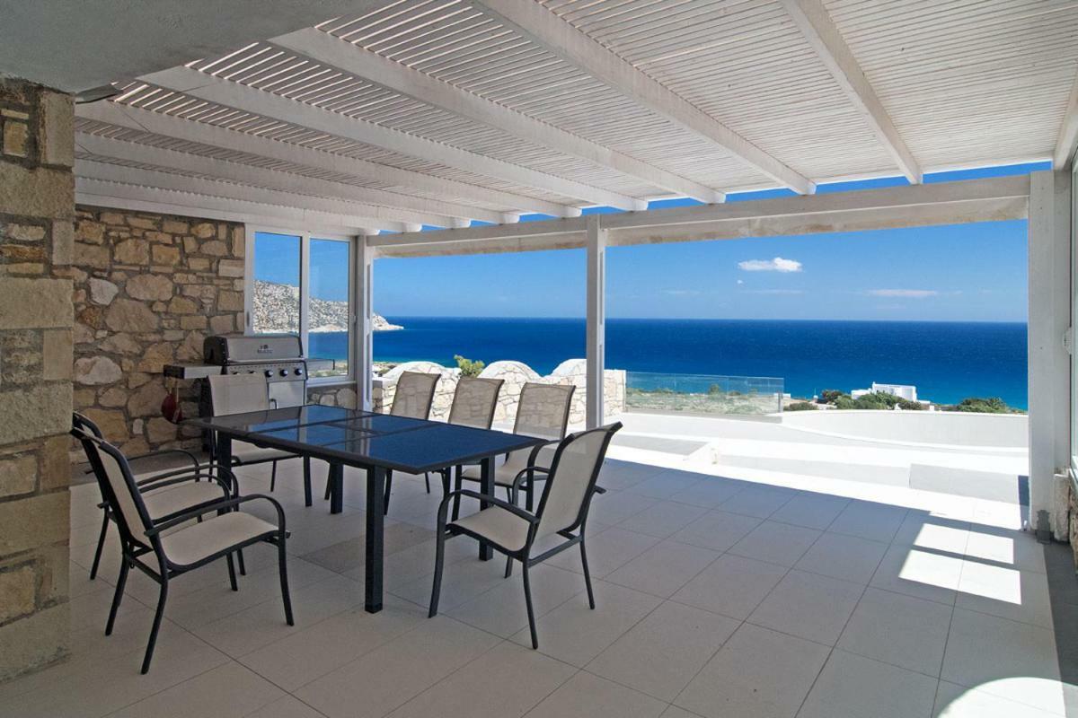 אמופי Evilia Luxury Villa מראה חיצוני תמונה